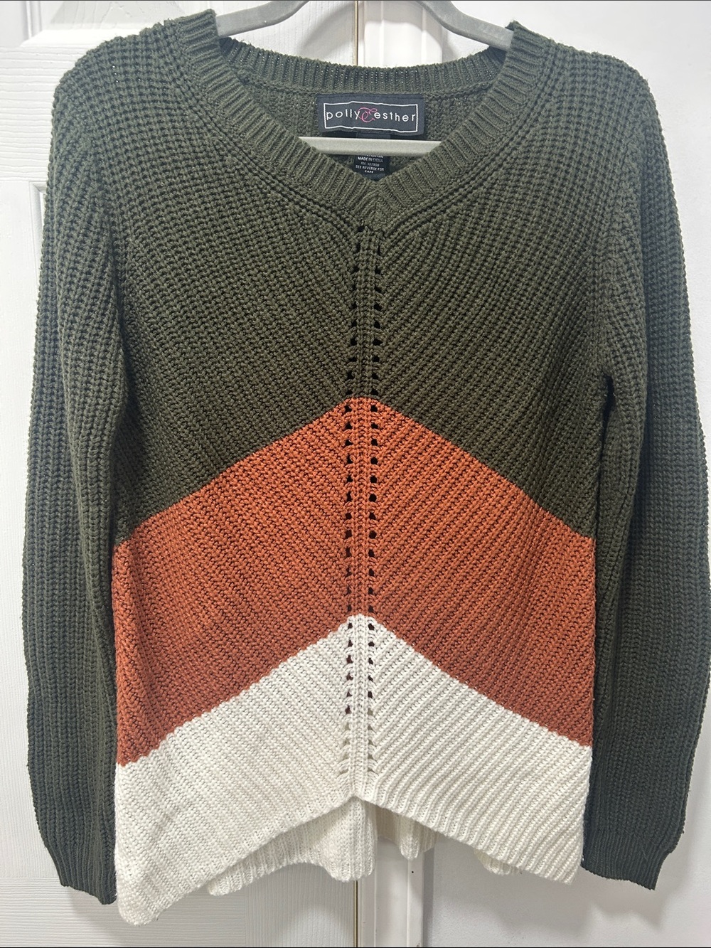 Earthcore Cabincore Chevron Colorblock V-Neck Chunky Knit Sweater